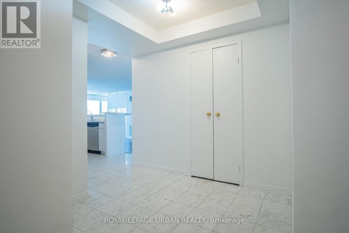 Property Photo:  10 Yonge Street 2607  ON M5E 1R4 