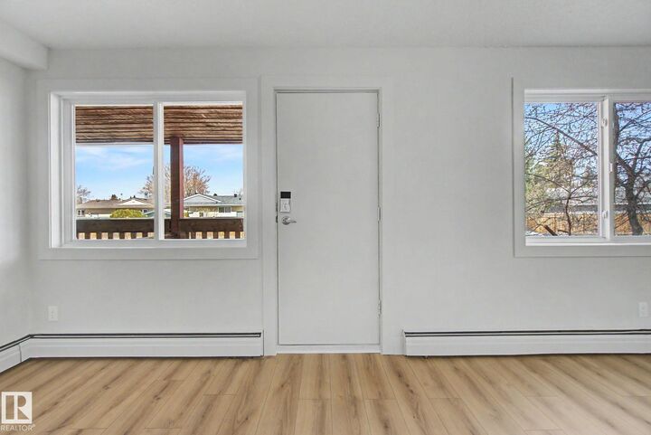 Property Photo:  95 McKenney Avenue 122  AB T8N 2Y2 