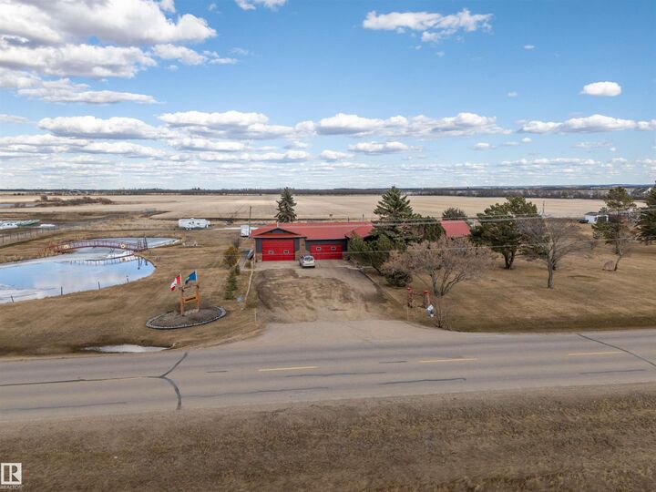 Property Photo:  61323 RR 455  AB T9N 2G8 
