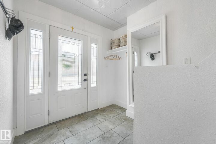 Property Photo:  12729 108 Avenue NW  AB T5M 2B8 