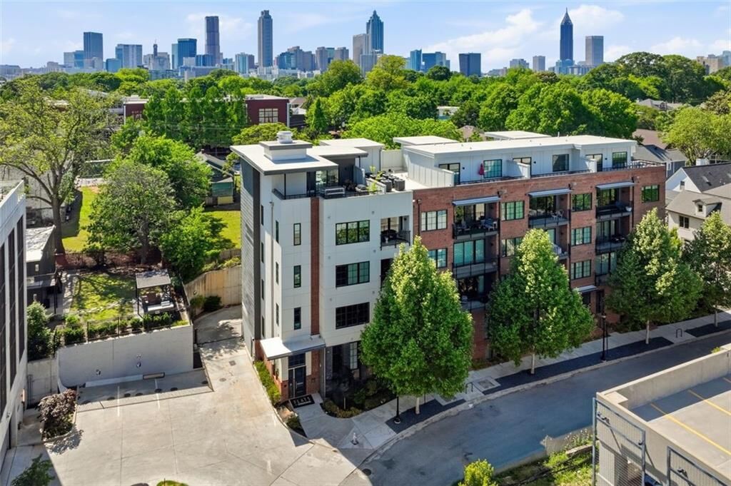 Property Photo:  22 Airline Street NE 307  GA 30312 