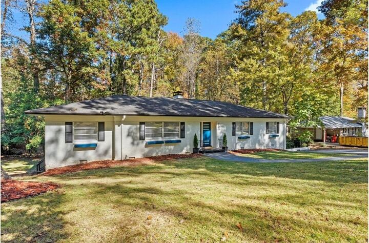Property Photo:  2150 Azalea Circle  GA 30033 