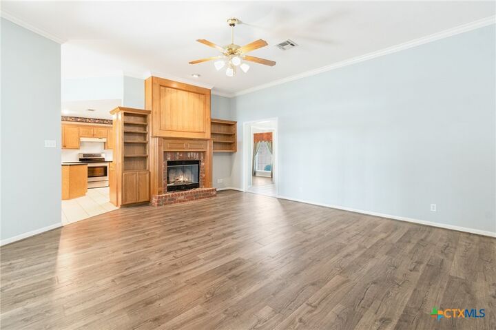 Property Photo:  1806 Chisholm Trail  TX 76571 