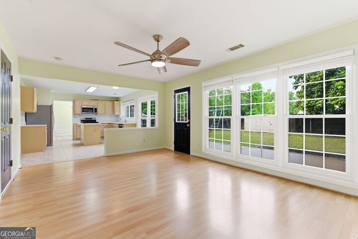 Property Photo: 155 Thatching Lane GA 30022