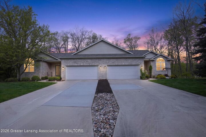 Property Photo:  2361 Sapphire Lane  MI 48823 