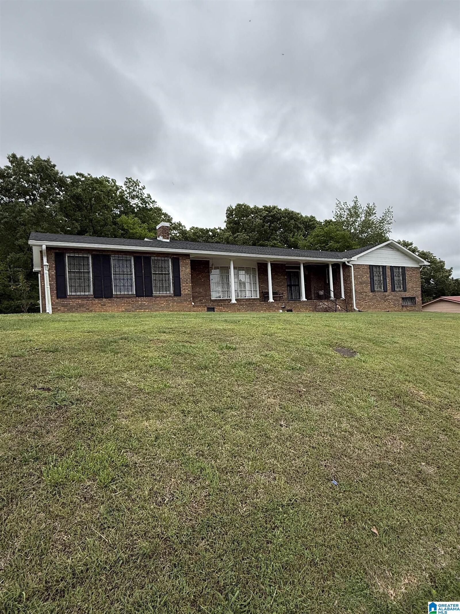 Property Photo:  2331 Simpson Street  AL 36201 