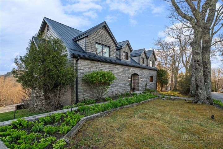 Property Photo:  351 Windy Knob Trail  NC 28604 