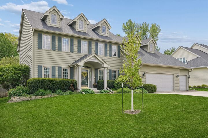 Property Photo:  12862 Hazelwood Drive  IA 50325 