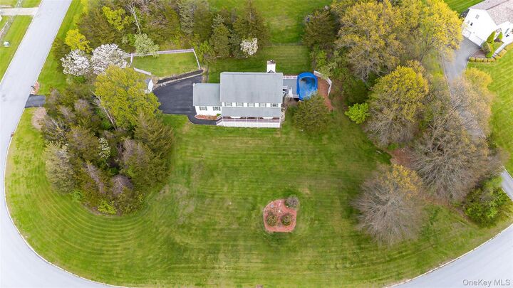 Property Photo:  58 Nancy Lane  NY 10918 