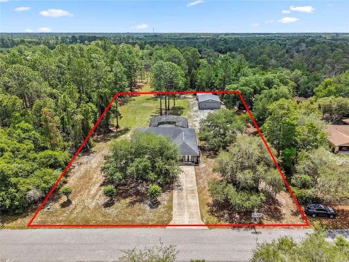Property Photo: 39600 Greenbrier Street FL 32736
