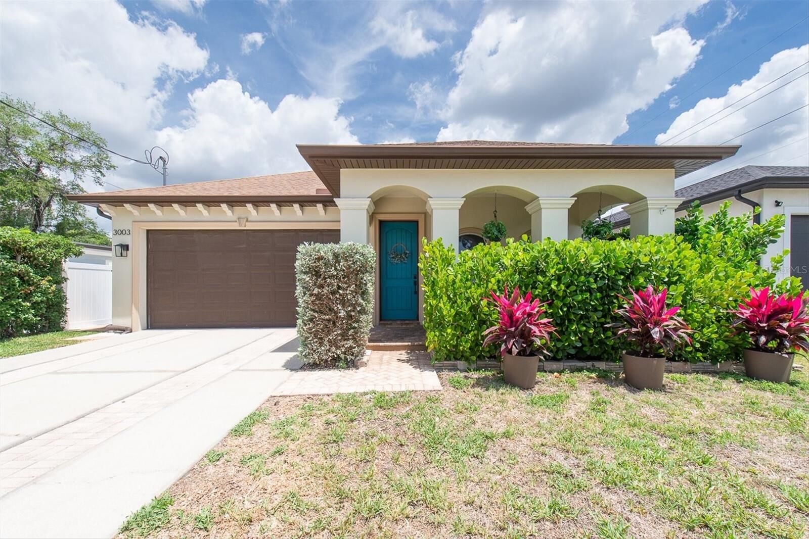 Property Photo:  3003 W Leroy Street  FL 33607 