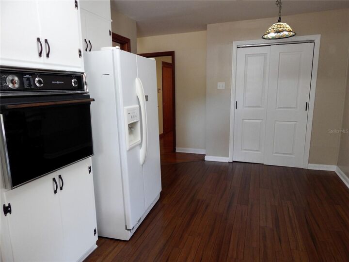 Property Photo:  12422 E SR 18  FL 32054 