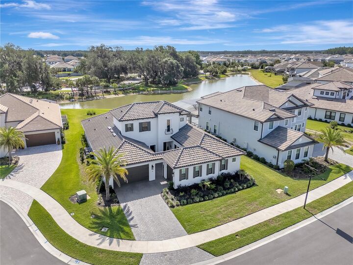 Property Photo:  2686 Meander Cove  FL 33543 