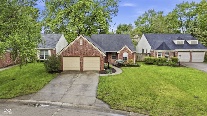 Property Photo:  9532 Settlement Drive W  IN 46250 