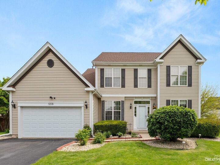 Property Photo:  1208 Amaranth Drive  IL 60564 