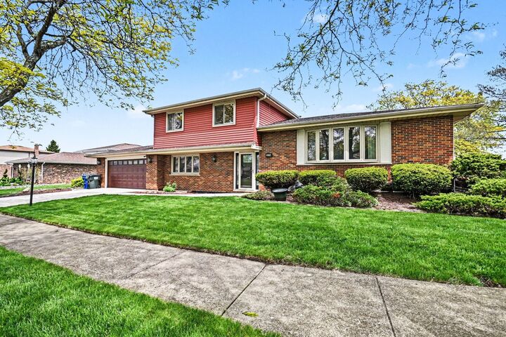 Property Photo:  1018 E 193rd Street  IL 60425 