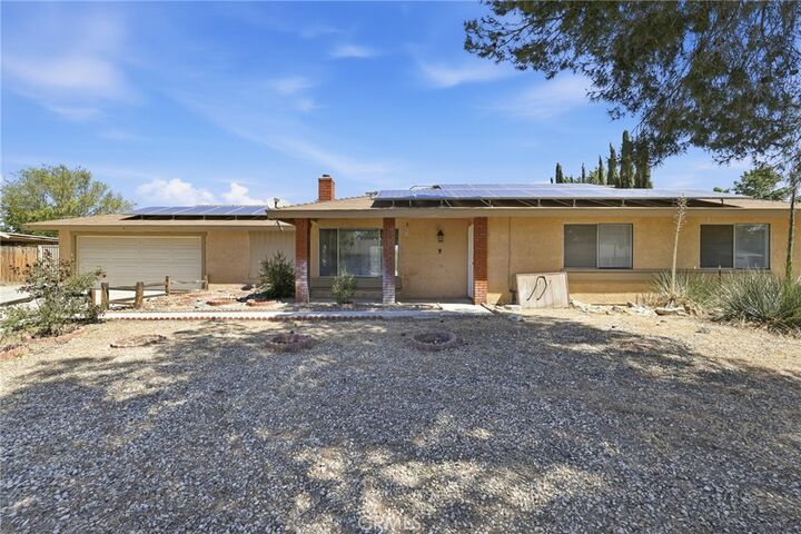 Property Photo:  9837 E Avenue R10  CA 93543 