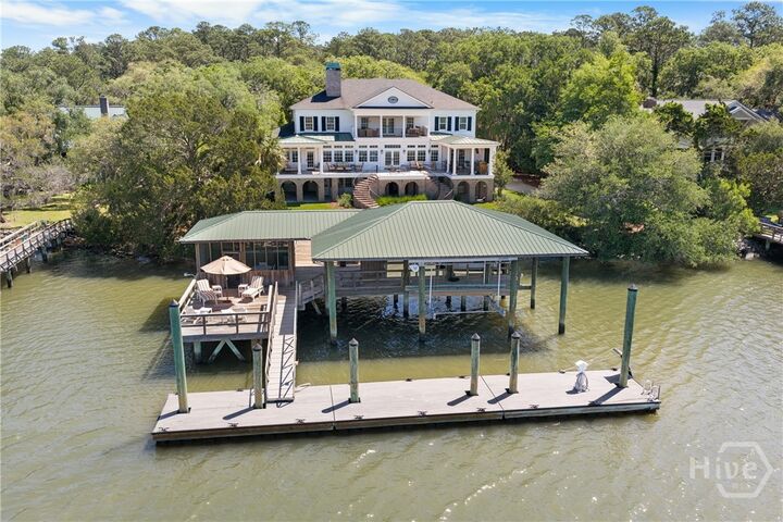 Property Photo:  489 Beaulieu Avenue  GA 31406 