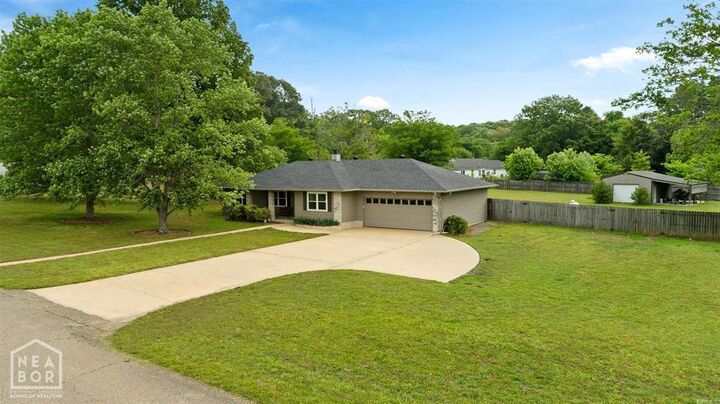 Property Photo:  5700 Southview Drive  AR 72404 