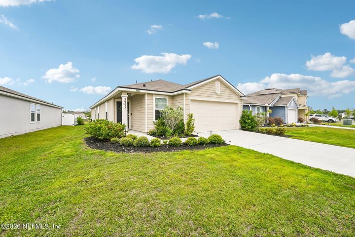 Property Photo:  2225 Willow Gln Lane  FL 32043 