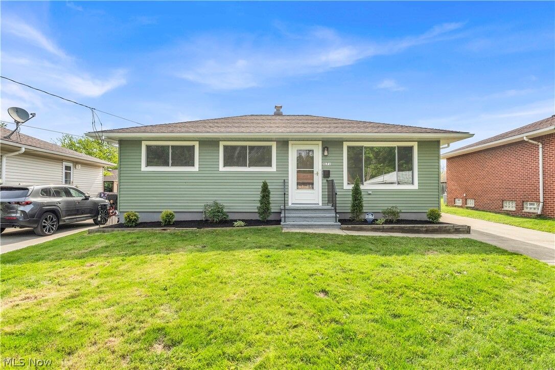 Property Photo: 4171 Plymouth Road OH 44109
