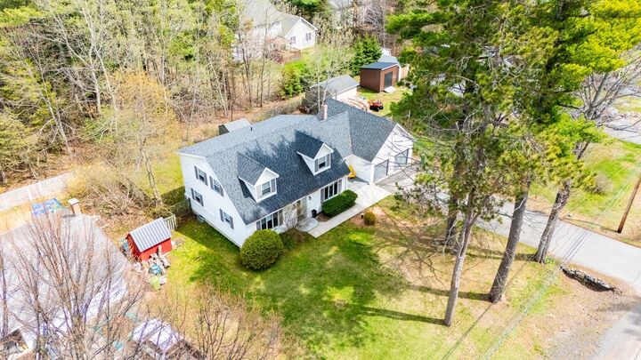 Property Photo:  1558 Meghan Drive Drive  NS B4R 1A1 