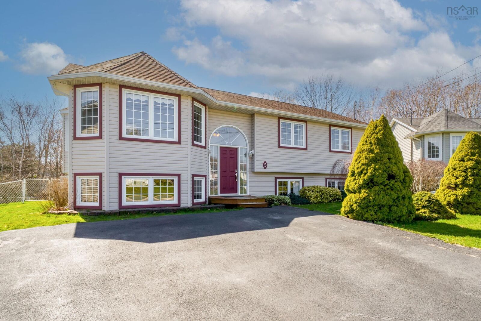 Property Photo:  5 Fury Drive  NS B3A 4Y1 