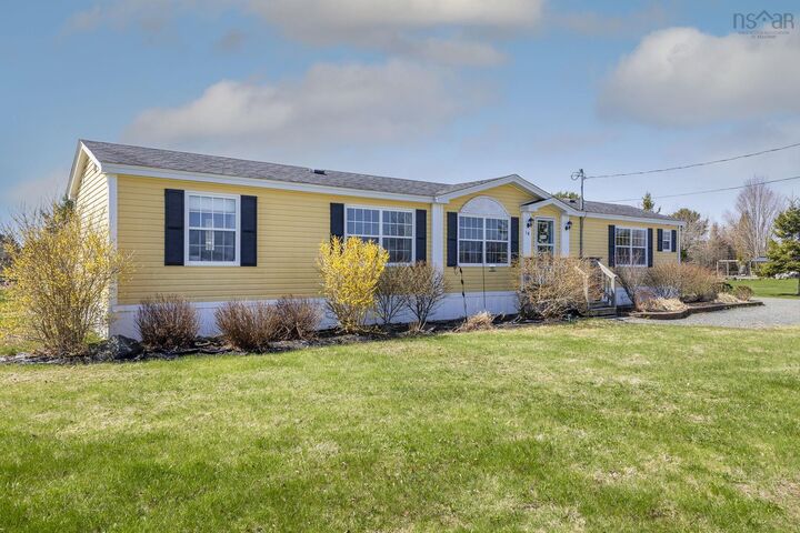 Property Photo:  18 Chisholm Rd Road  NS B0M 1G0 