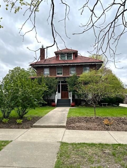 Property Photo:  408 College Street  MN 55057 