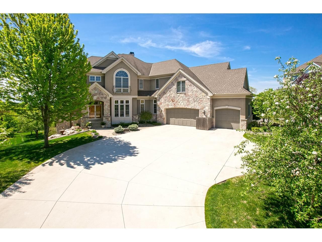 Property Photo:  10689 Sonoma Ridge  MN 55347 