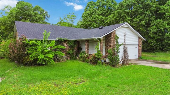 Property Photo: 3830 Primrose Lane AR 72764