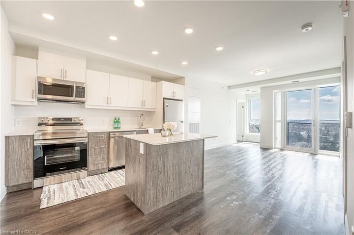 Property Photo:  1333 Weber Street E 1306  ON N2A 1C2 
