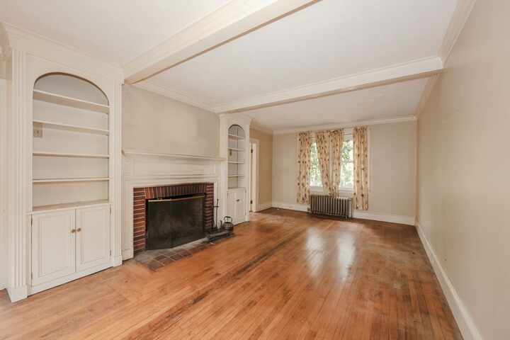 Property Photo:  8 Crescent Hts  MA 01420 