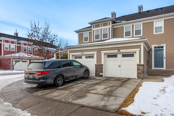 Property Photo:  155 Silverado Skies Link SW 1406  AB T2X 0K7 