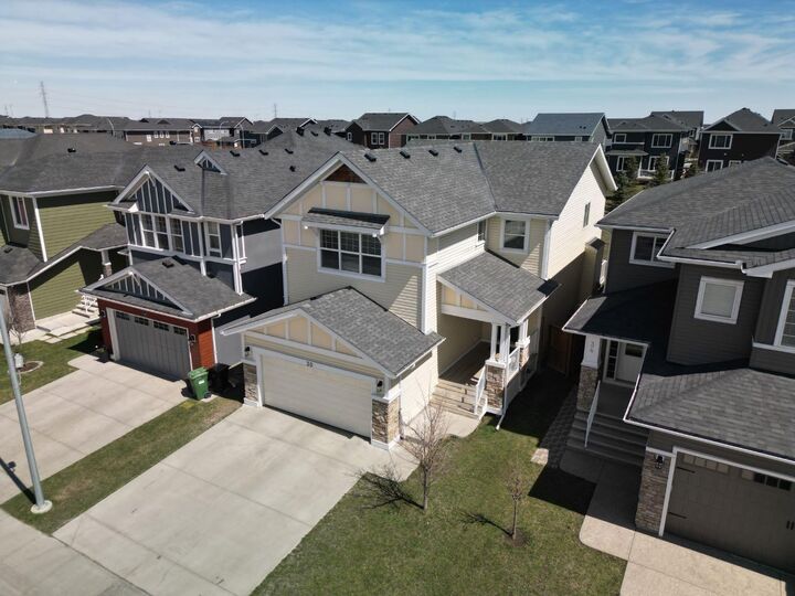 Property Photo:  30 Redstone Parade NE  AB T3N 0J7 