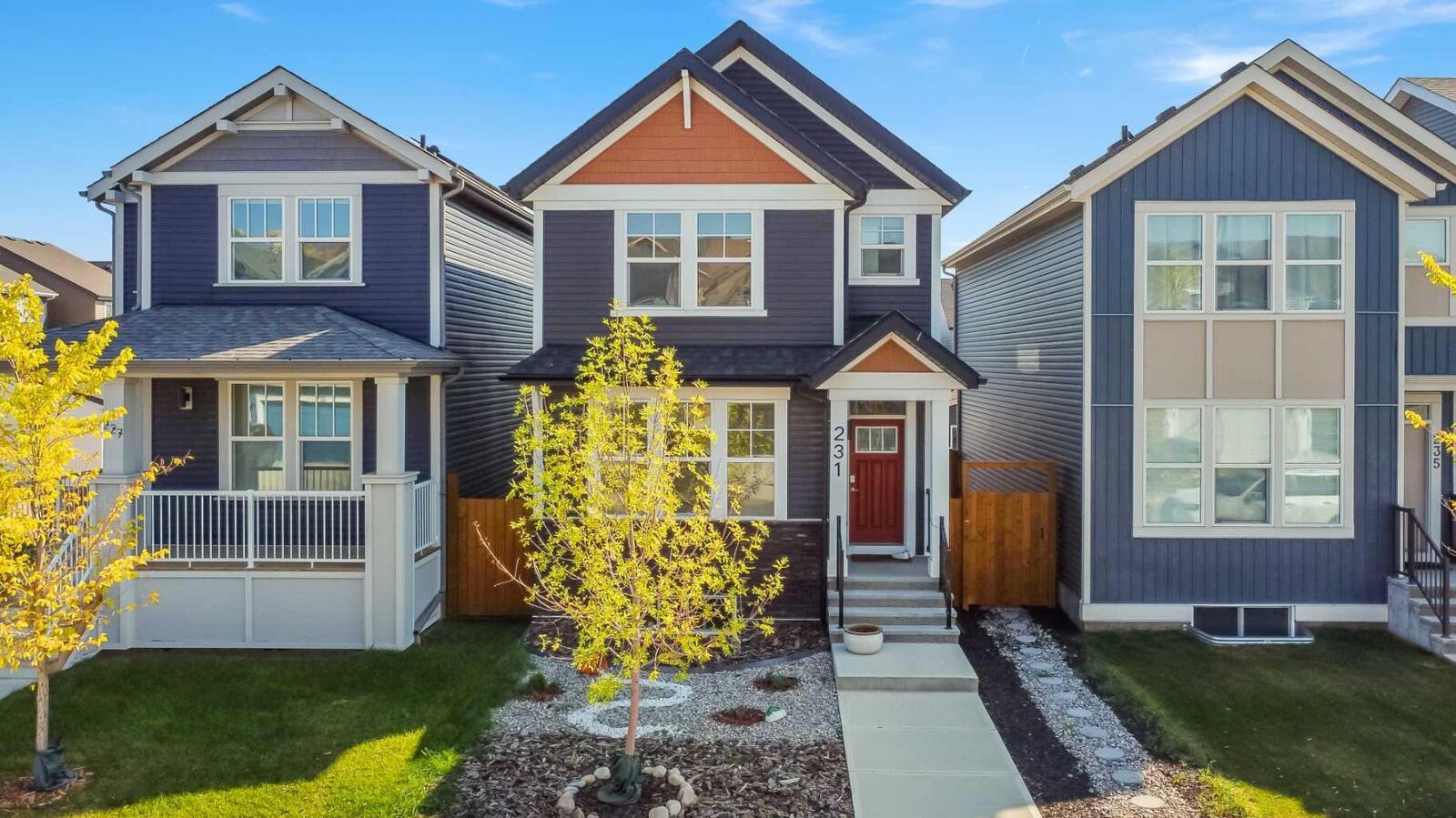 Property Photo:  231 Lavender Manor SE  AB T3S 0G8 