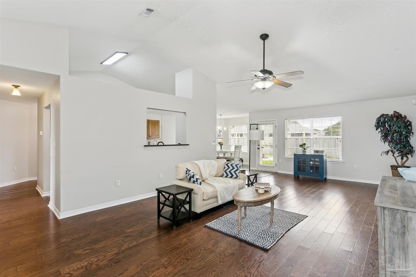 Property Photo:  2298 Heritage Cir  FL 32566 