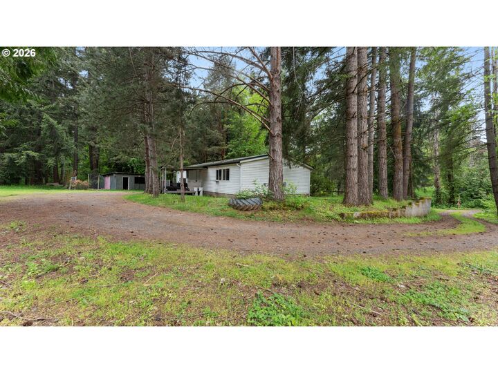 Property Photo:  31484 SE Woodland Rd  OR 97023 