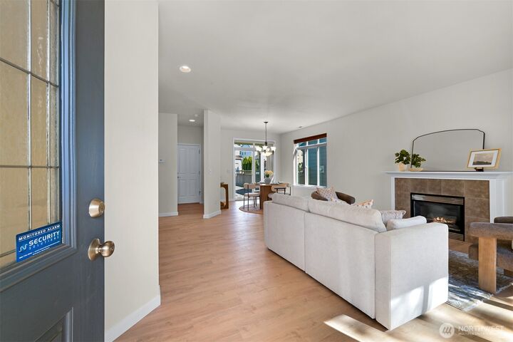 Property Photo:  4716  Cordata Parkway  WA 98226 