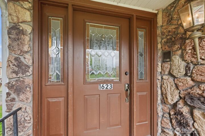 Property Photo:  1623 S M Street  WA 98405 