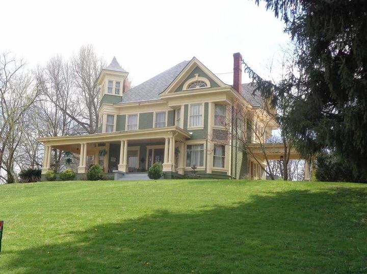 Property Photo:  825 W 8th Street  IN 47331 