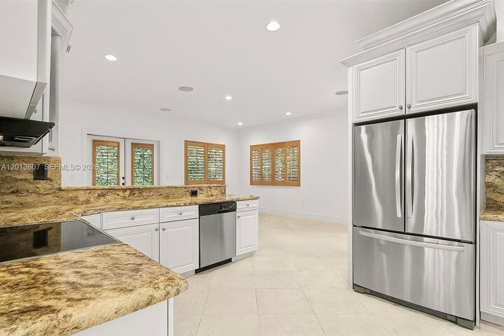 Property Photo:  16763 NW 77th Path  FL 33016 