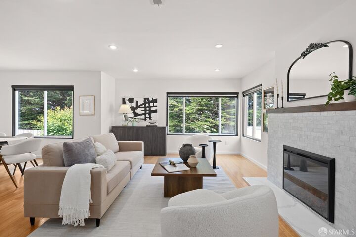 Property Photo:  1416 S Mayfair Avenue  CA 94015 