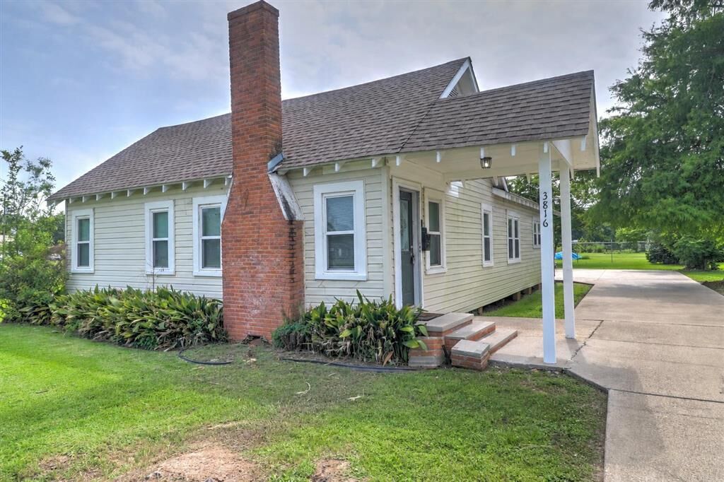 Property Photo:  3816 Ernest Street  LA 70605 