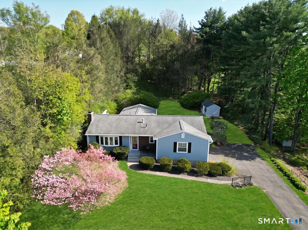 Property Photo:  126 Savage Street  CT 06479 