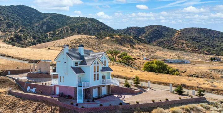 Property Photo:  19180 Siskiyou Dr  CA  
