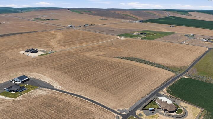 Property Photo:  Tbd Clodfelter Rd  WA 99338 