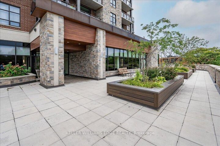 Property Photo: 3290 New Street 607 ON L7N 1M8
