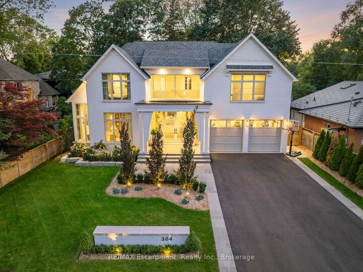 Property Photo: 304 Pomona Avenue ON L7N 1T3