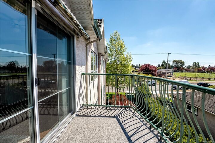 Property Photo:  3133 Tillicum Rd 413  BC V9A 2B4 